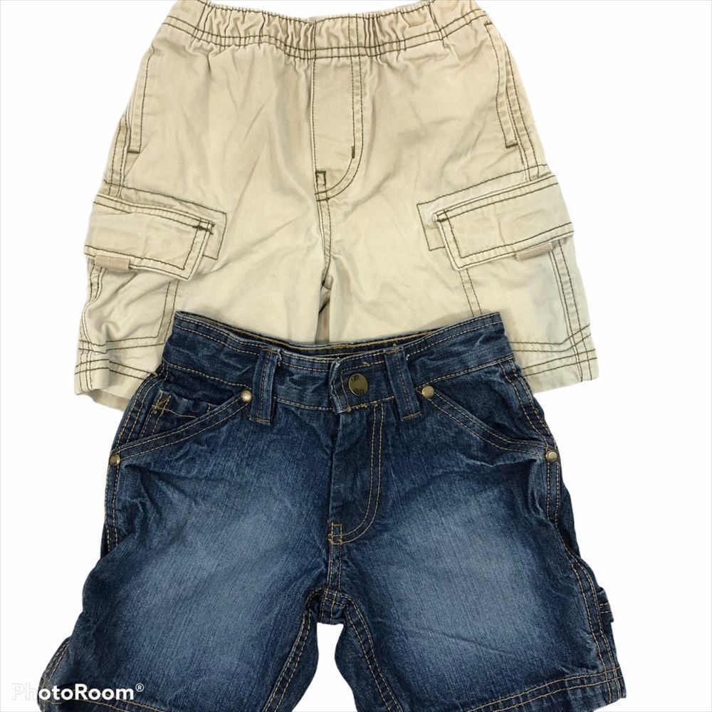 Lot of two Pairs Boys‎ Arizona Shorts Size 4